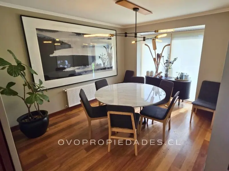 Venta Casa O 4D  5B 2E 2Bd La Dehesa - Lo Barnechea