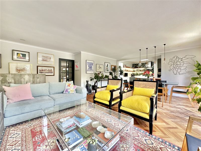 Venta Casa Nor-Oriente 3D 3B 1E 1B Metro Escuela Militar - Las Condes