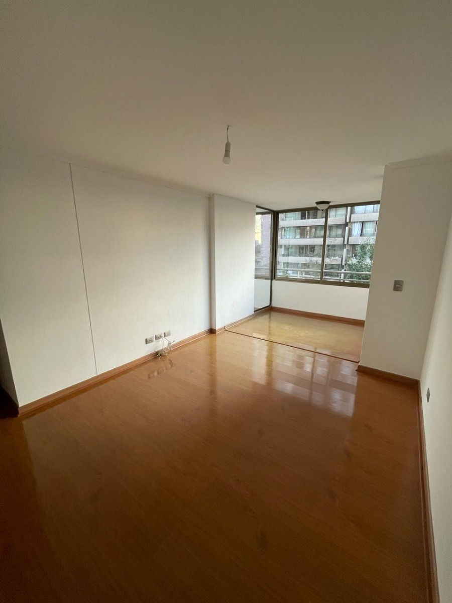 Venta Departamento SP 4D en suite Walk-in cl&oacute;set 3B 1E 1B Vaticano - Las Condes