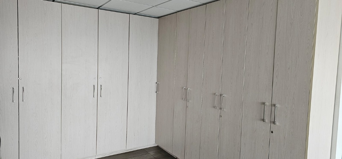 Arriendo Oficina 2B 3E 1B Pedro de Valdivia - Providencia