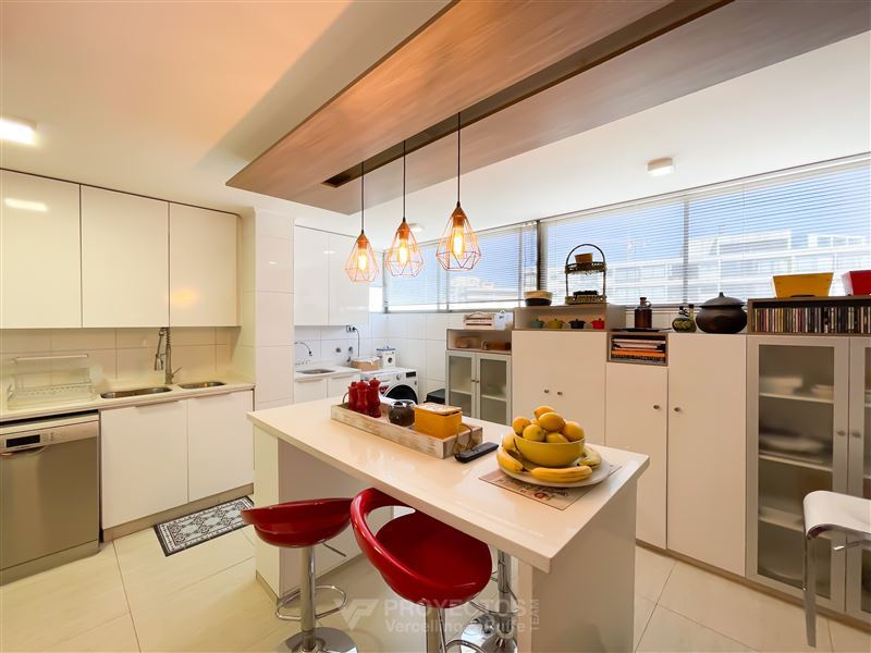 Venta Departamento Nor-Oriente 3D en suite Walk-in cl&oacute;set 4B 1E 1B Metro Manquehue - Apumanque - Las Condes