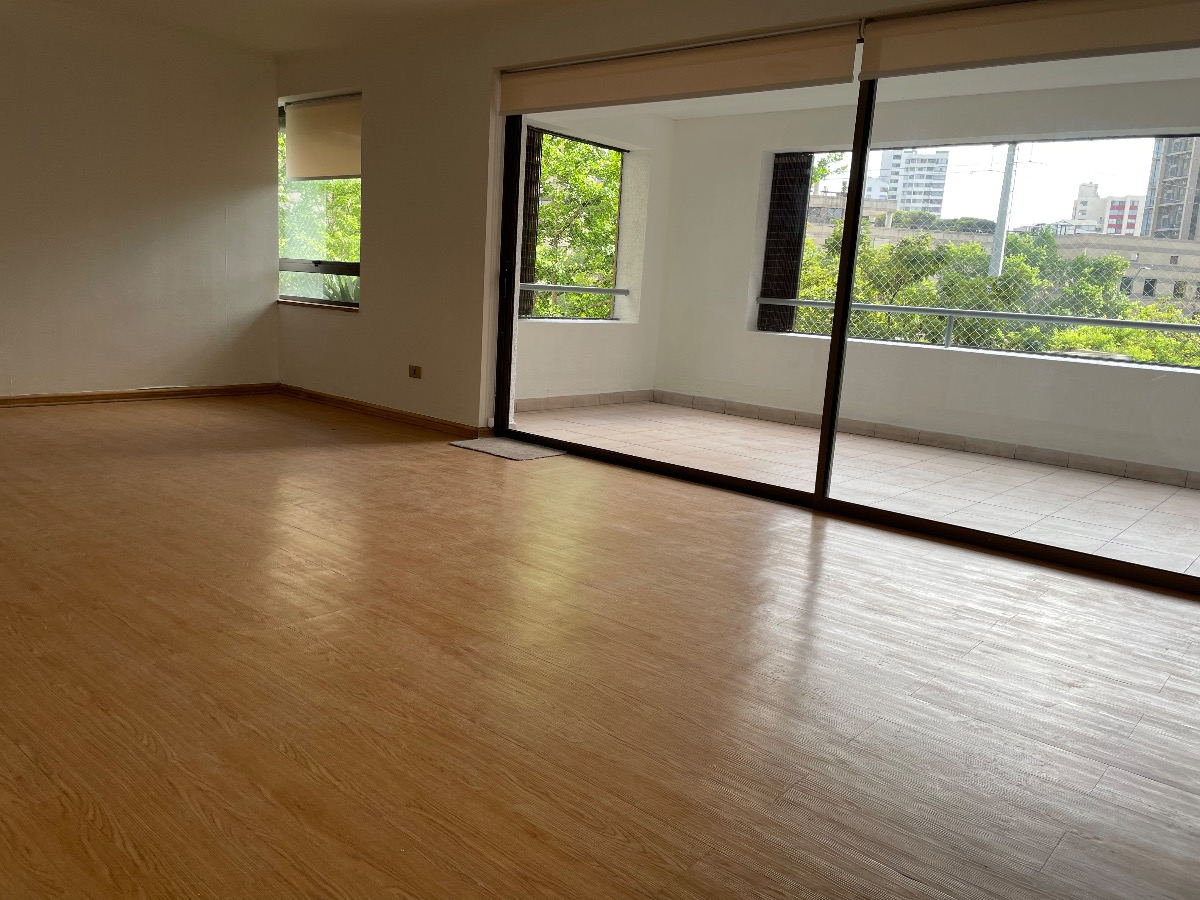 Arriendo Departamento 3D Parque Arauco - Las Condes