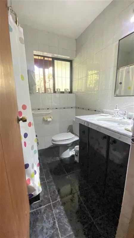 Venta Casa 4D 2B 4E Rotonda Atenas - Las Condes