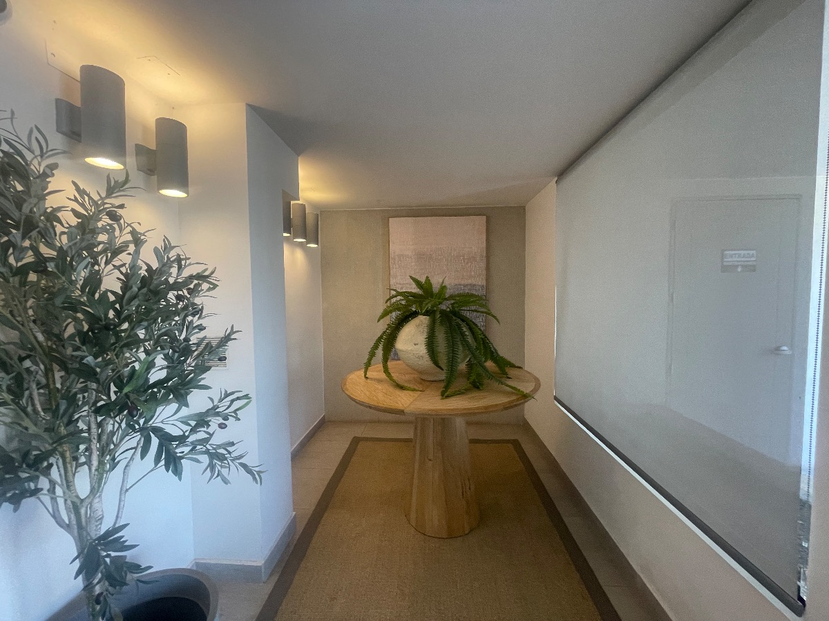 Venta Departamento 2D en suite Walk-in cl&oacute;set 2B 1E Metro Santiago Bueras - Maip&uacute;