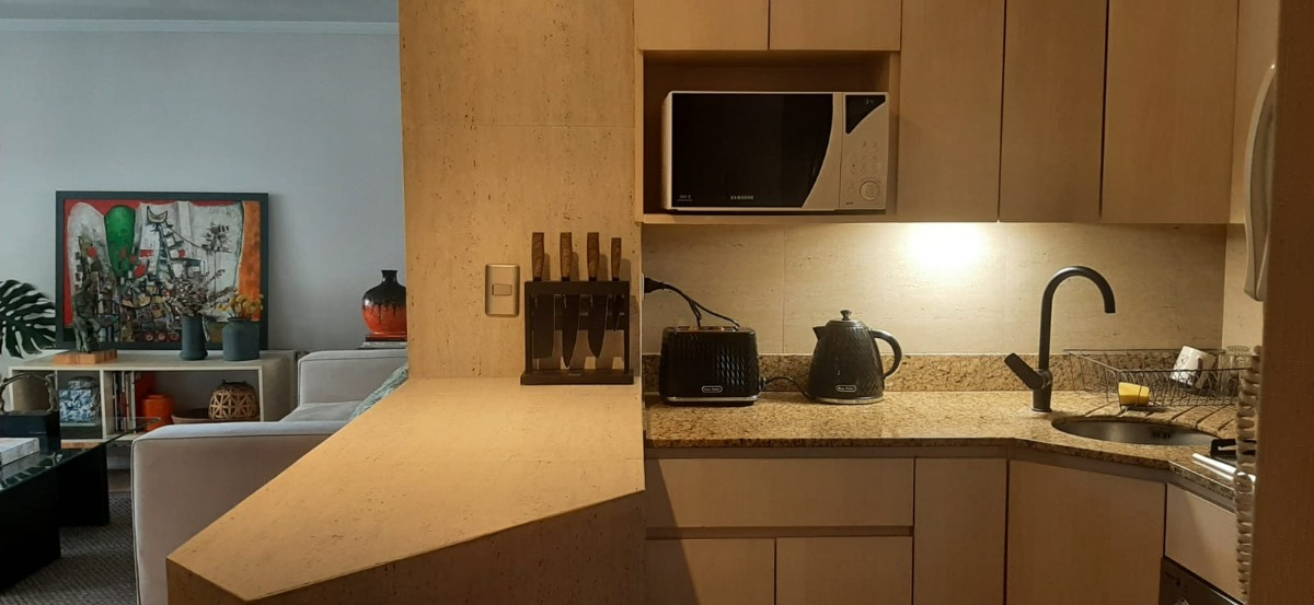 Arriendo Departamento NO 2D en suite Walk-in cl&oacute;set 2B 1E 1B Metro Manquehue - Apumanque - Las Condes