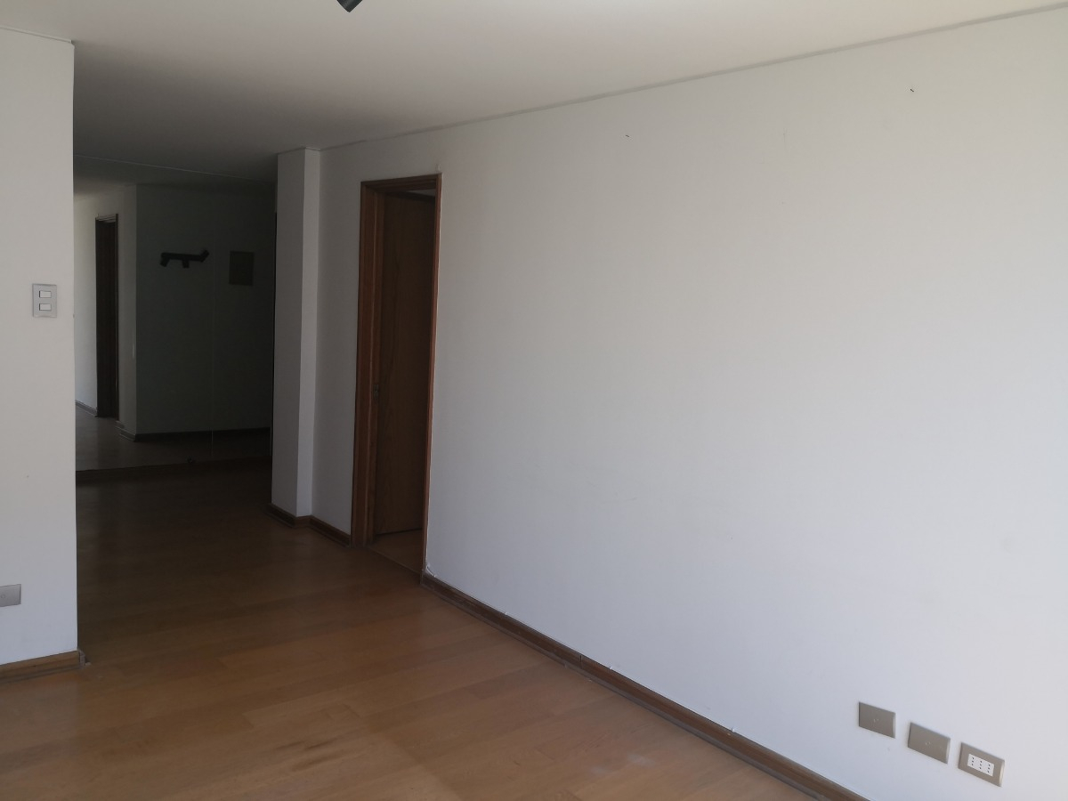 Venta Departamento NO 3D 3B 2E 1B Barrio El Golf - Las Condes