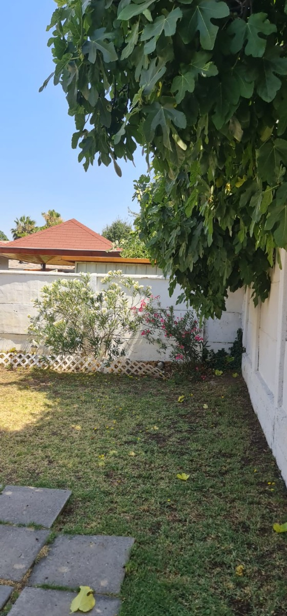 Venta Casa NO 3D 2B 2E 1B Rotonda Atenas - Las Condes