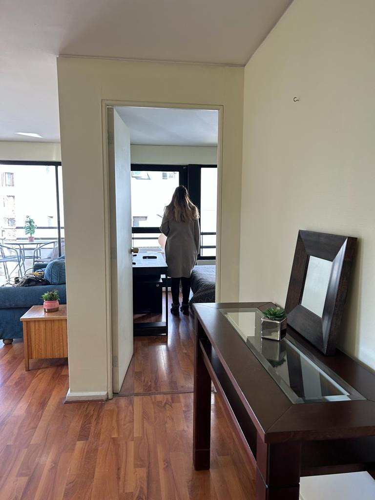 Arriendo Departamento SO 1D en suite 1B 1B Barrio El Golf - Las Condes