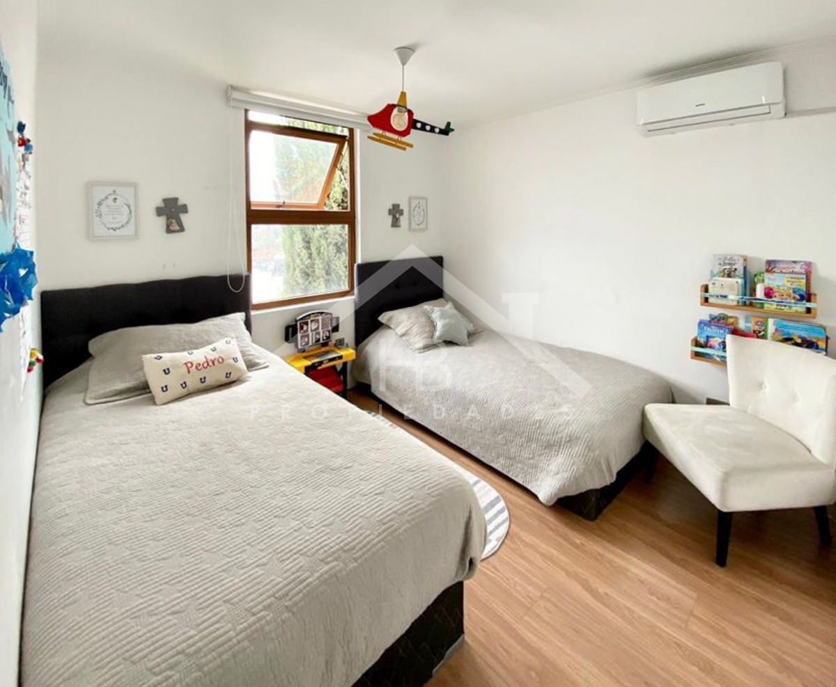 Venta Casa O 4D en suite Walk-in cl&oacute;set 4B 2E 1B La Dehesa - Lo Barnechea