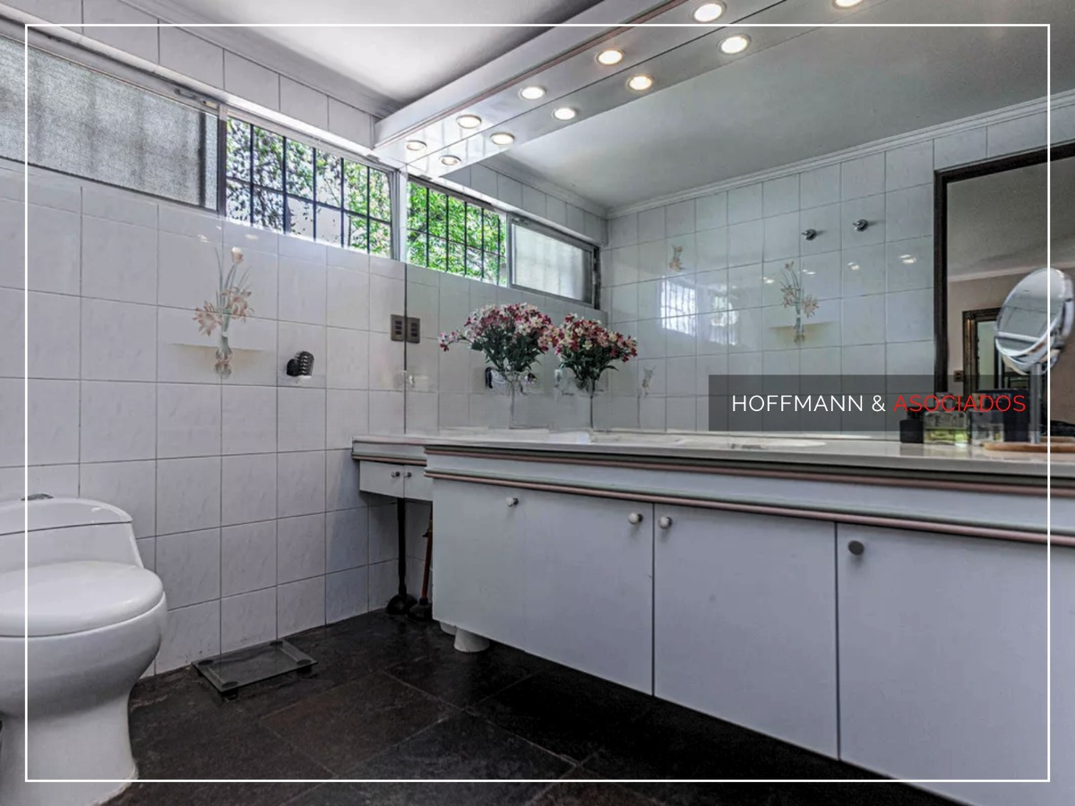 Venta Casa NOSP 4D en suite Walk-in cl&oacute;set 3B 3E 2B Los Dominicos - Las Condes