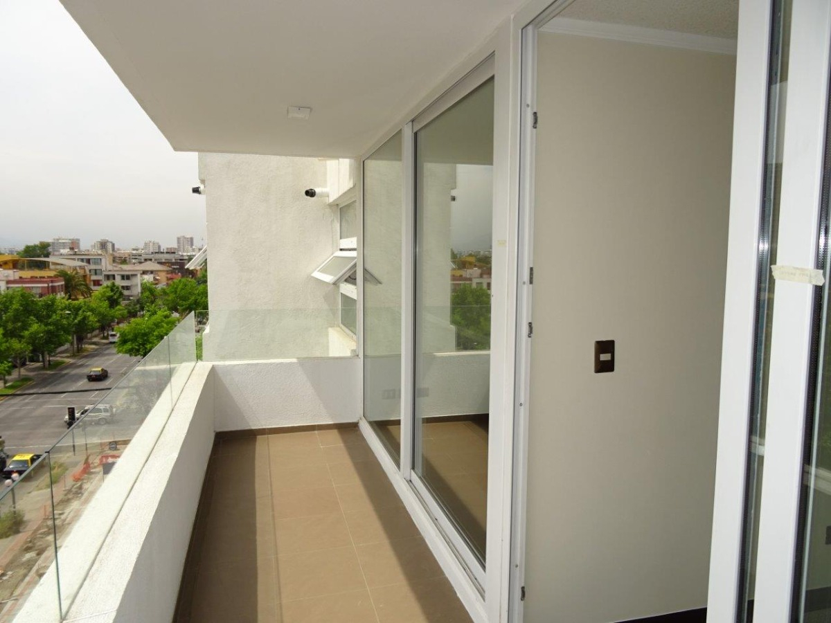 Arriendo Departamento NO 2D en suite Walk-in cl&oacute;set 2B 1E 1B  - Providencia