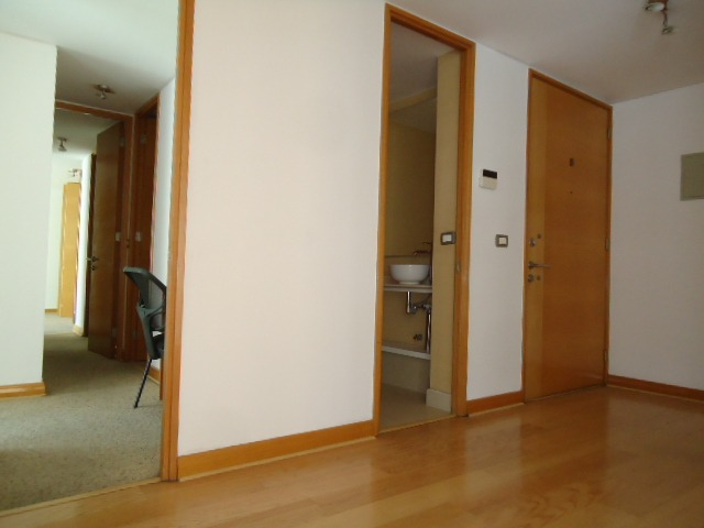 Arriendo Departamento N 4D en suite Walk-in cl&oacute;set 4B 2E 1B P&iacute;o XI - Vitacura