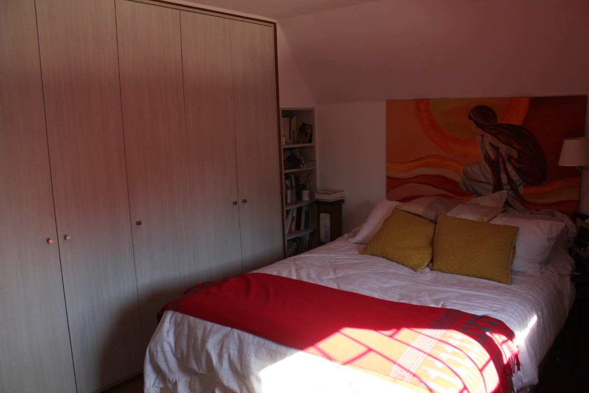 Venta Casa 7D en suite 4B 3E 1B Borde R&iacute;o - Casa Piedra - Vitacura