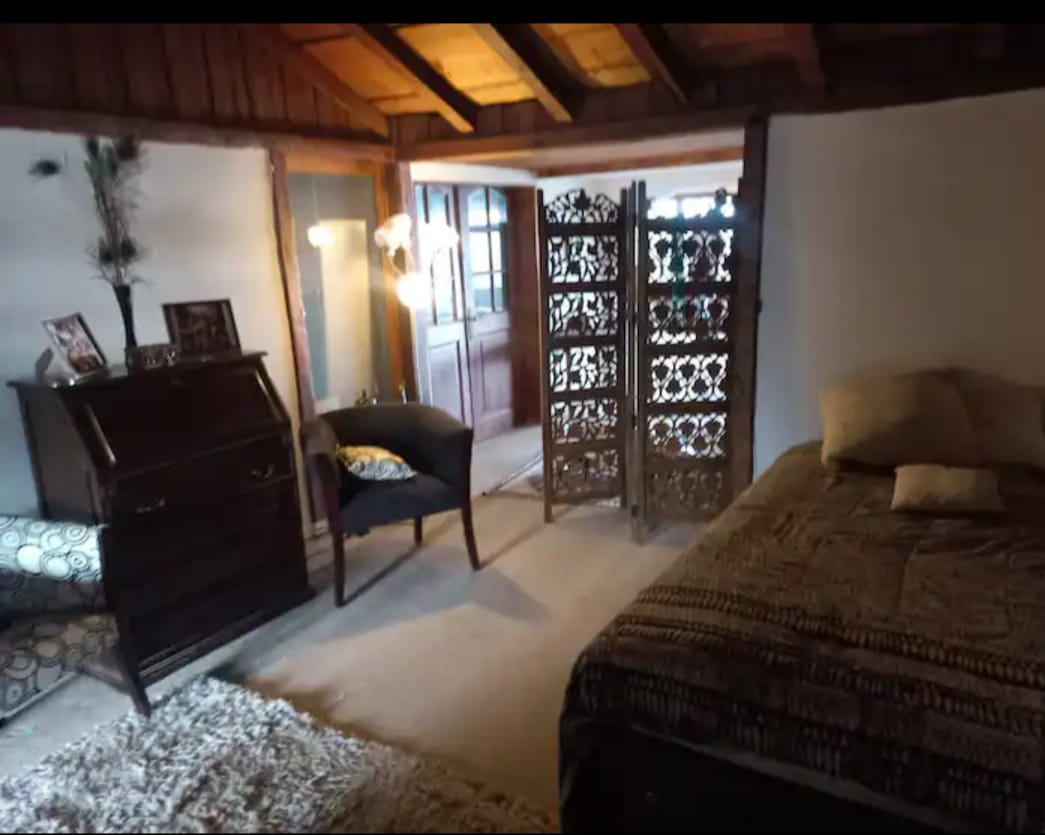 Arriendo Casa 6D El Array&aacute;n - Lo Barnechea