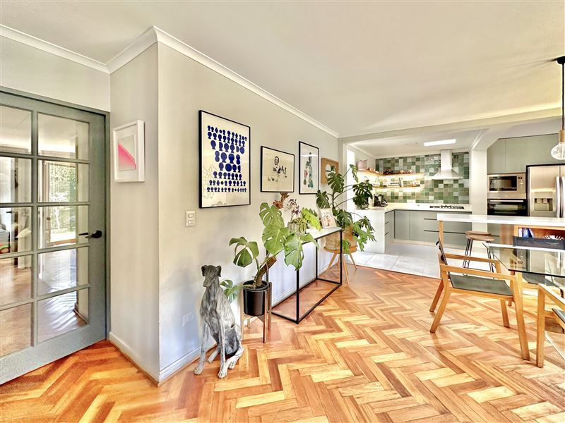 Venta Casa Nor-Oriente 3D 3B 1E 1B Metro Escuela Militar - Las Condes