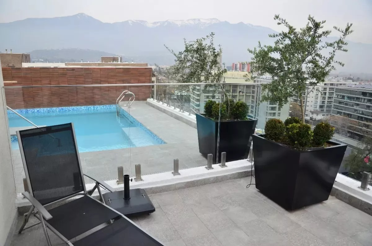 Arriendo Departamento SO 2D en suite 2B 1E 1B Metro Hernando de Magallanes - Las Condes