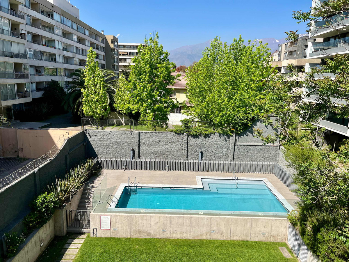 Venta Departamento 3D 2B 1E Campus Oriente - Providencia