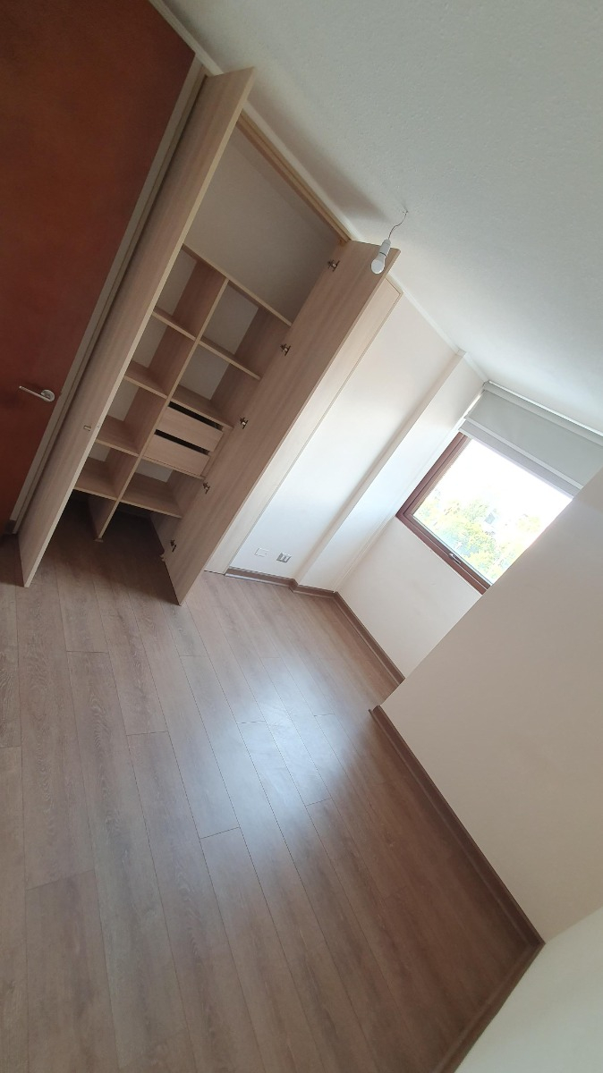 Arriendo Departamento O 2D en suite Walk-in cl&oacute;set 2B 1E 1B Campus Oriente - Providencia