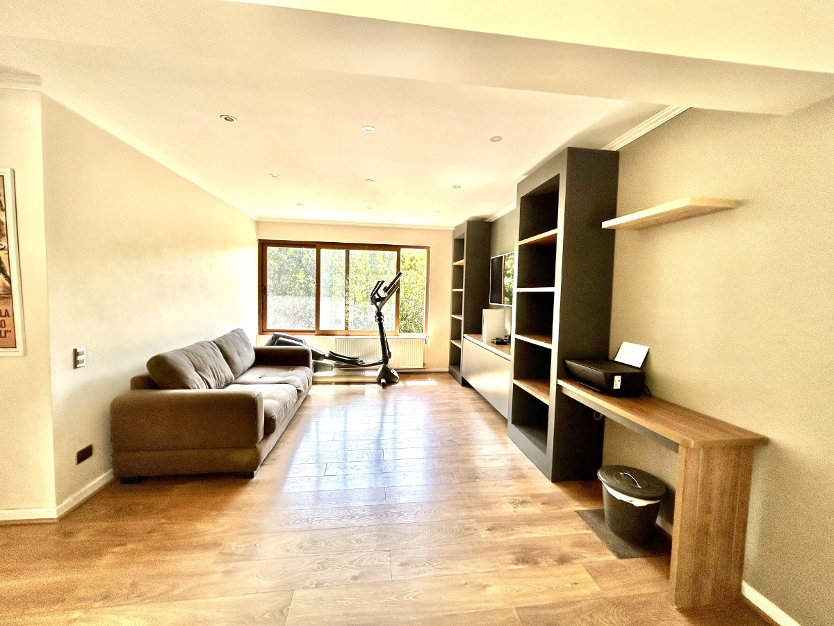 Arriendo Casa NO 4D en suite Walk-in cl&oacute;set 4B 4E 1B Mall Sport - Las Condes