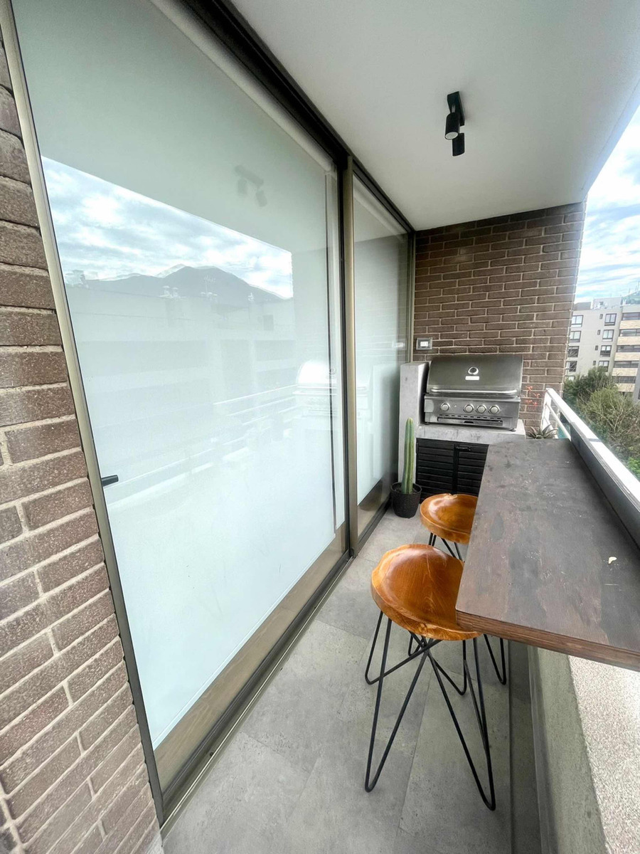 Arriendo Departamento 4D Borde R&iacute;o - Casa Piedra - Vitacura