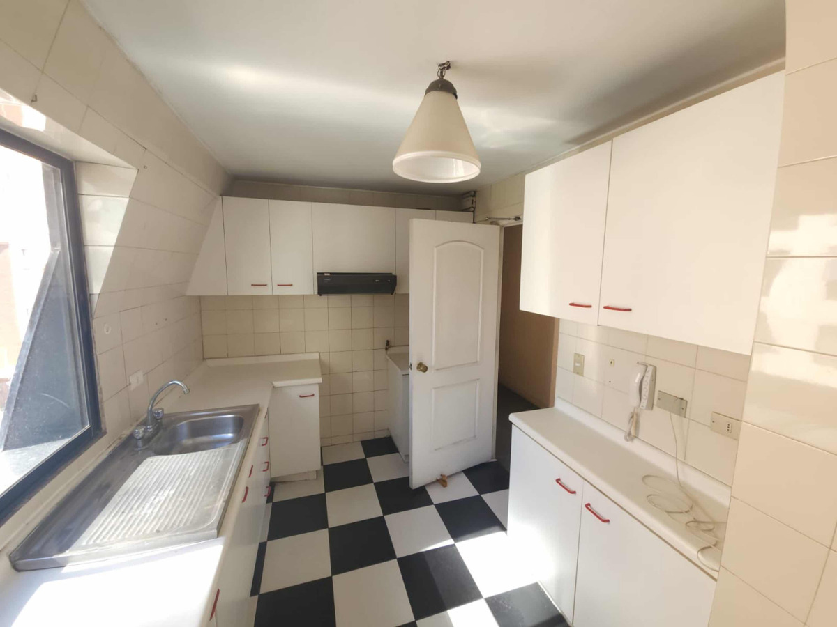 Venta Departamento 4D 3B 1E Barrio El Golf - Las Condes