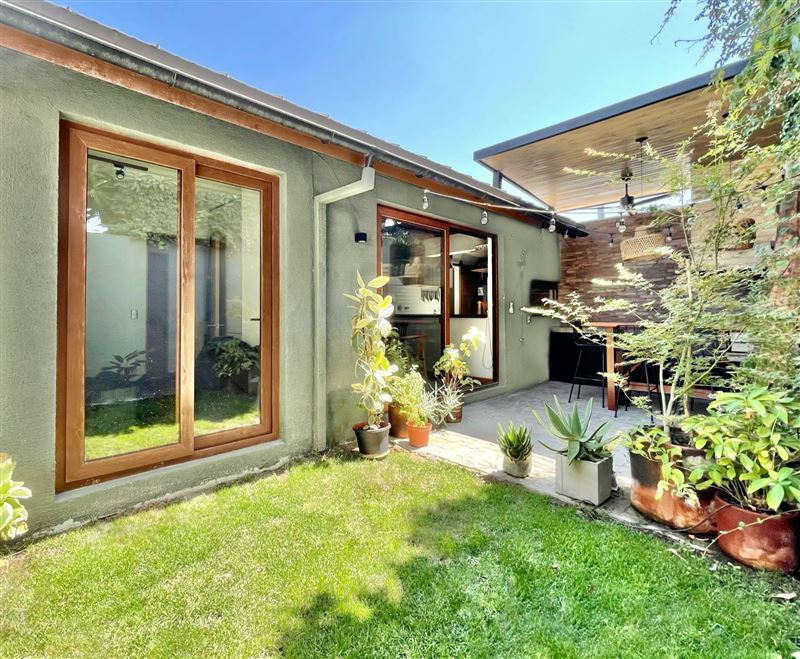 Venta Casa Sur-Oriente 2D 2B 1E Juan XXIII - Vitacura