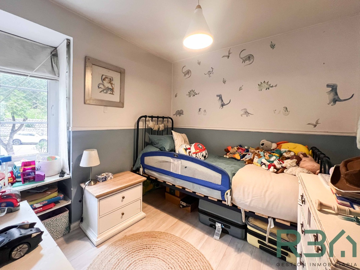 Venta Casa NOSP 4D en suite Walk-in cl&oacute;set 3B 1E 1B Estoril - Las Condes