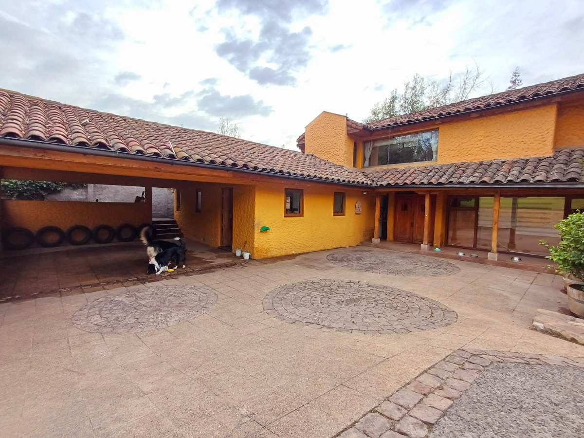 Venta Casa NO 6D en suite 6B 4E 1B Los Dominicos - Las Condes