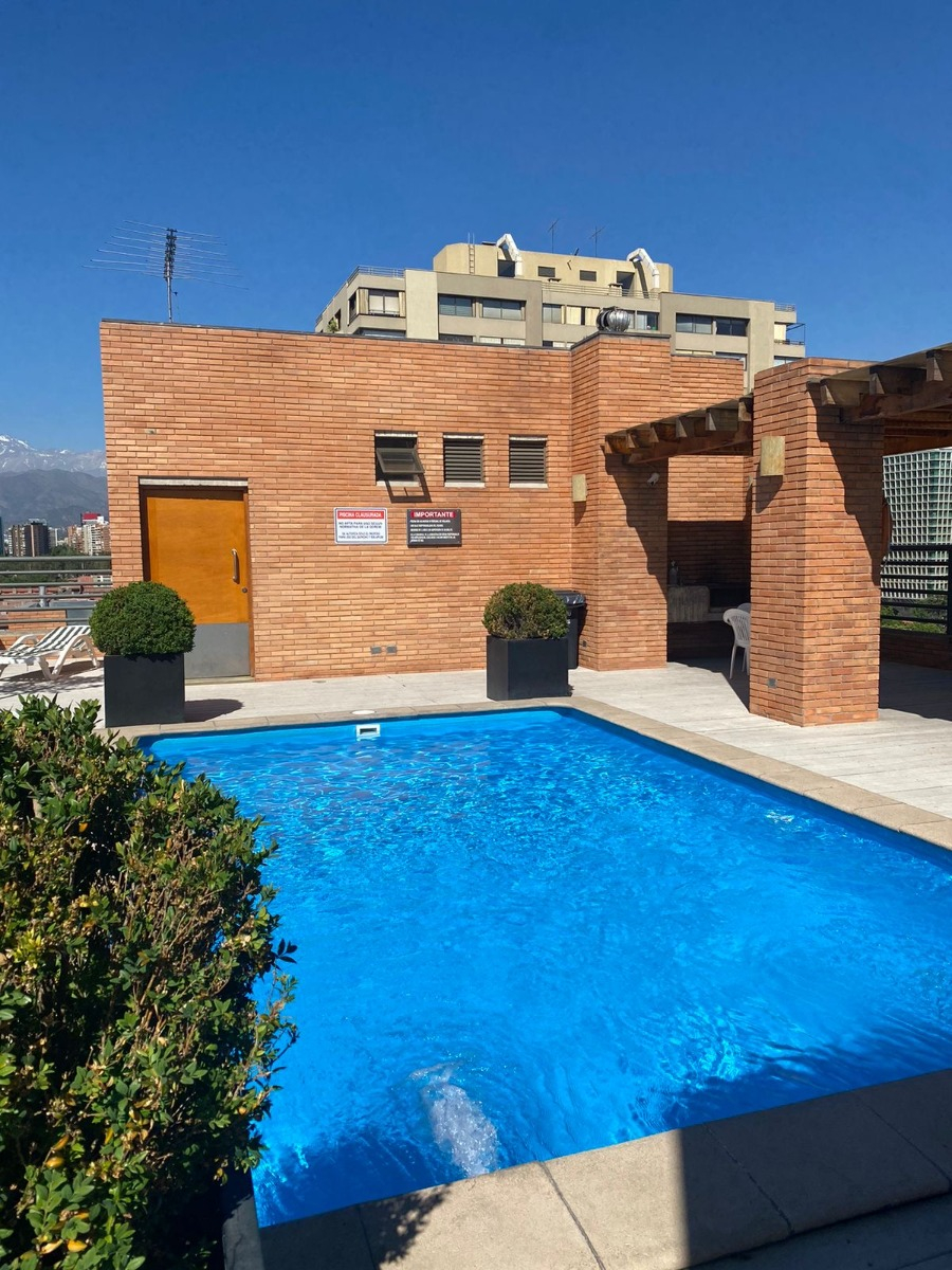 Arriendo Departamento NO 1D en suite 1B 1E 1B Metro Escuela Militar - Las Condes