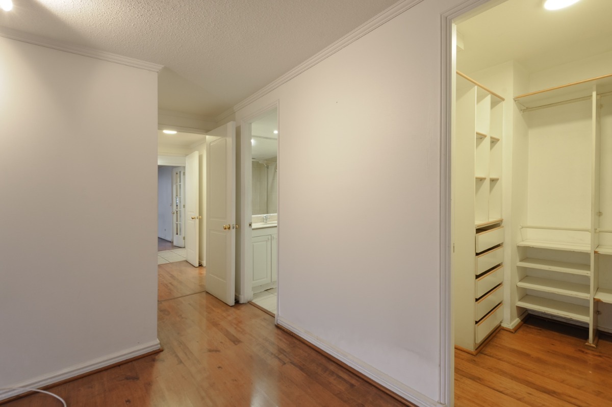 Venta Departamento SO 3D en suite Walk-in cl&oacute;set 2B 1E 1B Vaticano - Las Condes