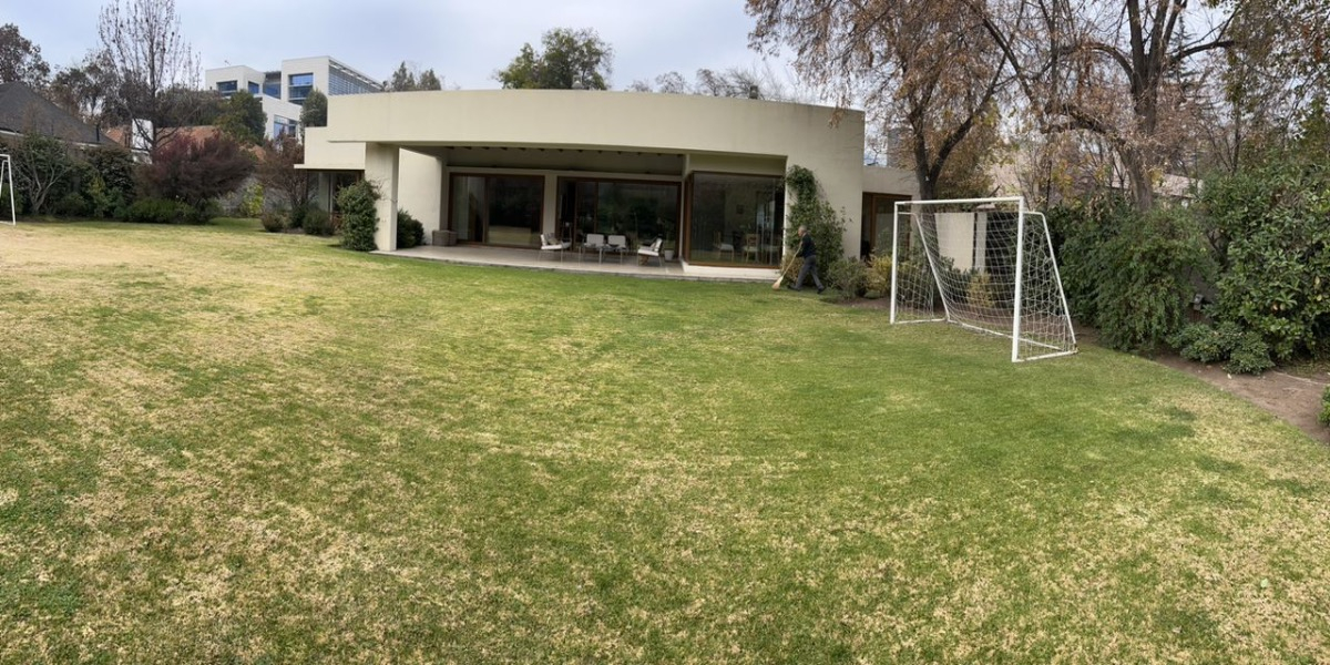 Venta Casa NO 6D en suite Walk-in cl&oacute;set 4B 5E 1B Tabancura - Vitacura