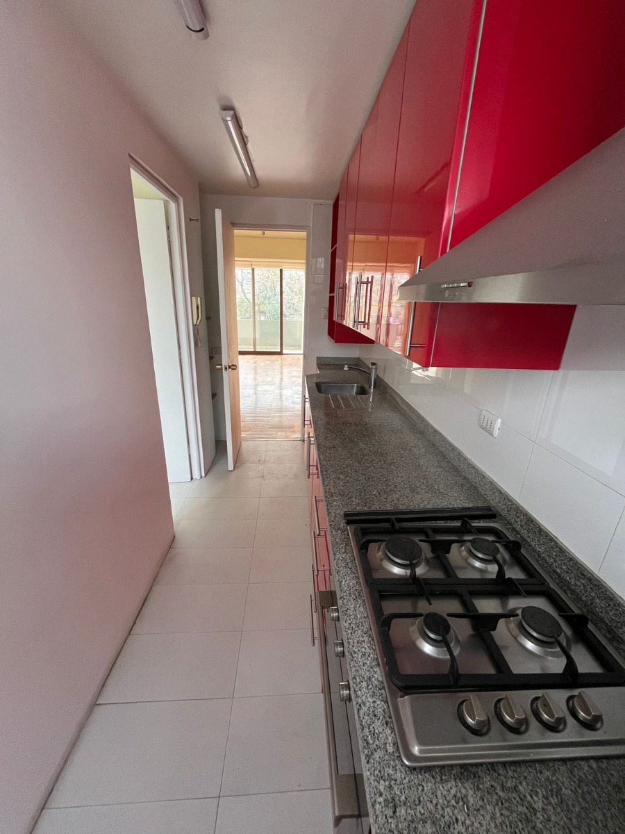 Arriendo Departamento N 4D 3B 1E 1B Barrio El Golf - Las Condes