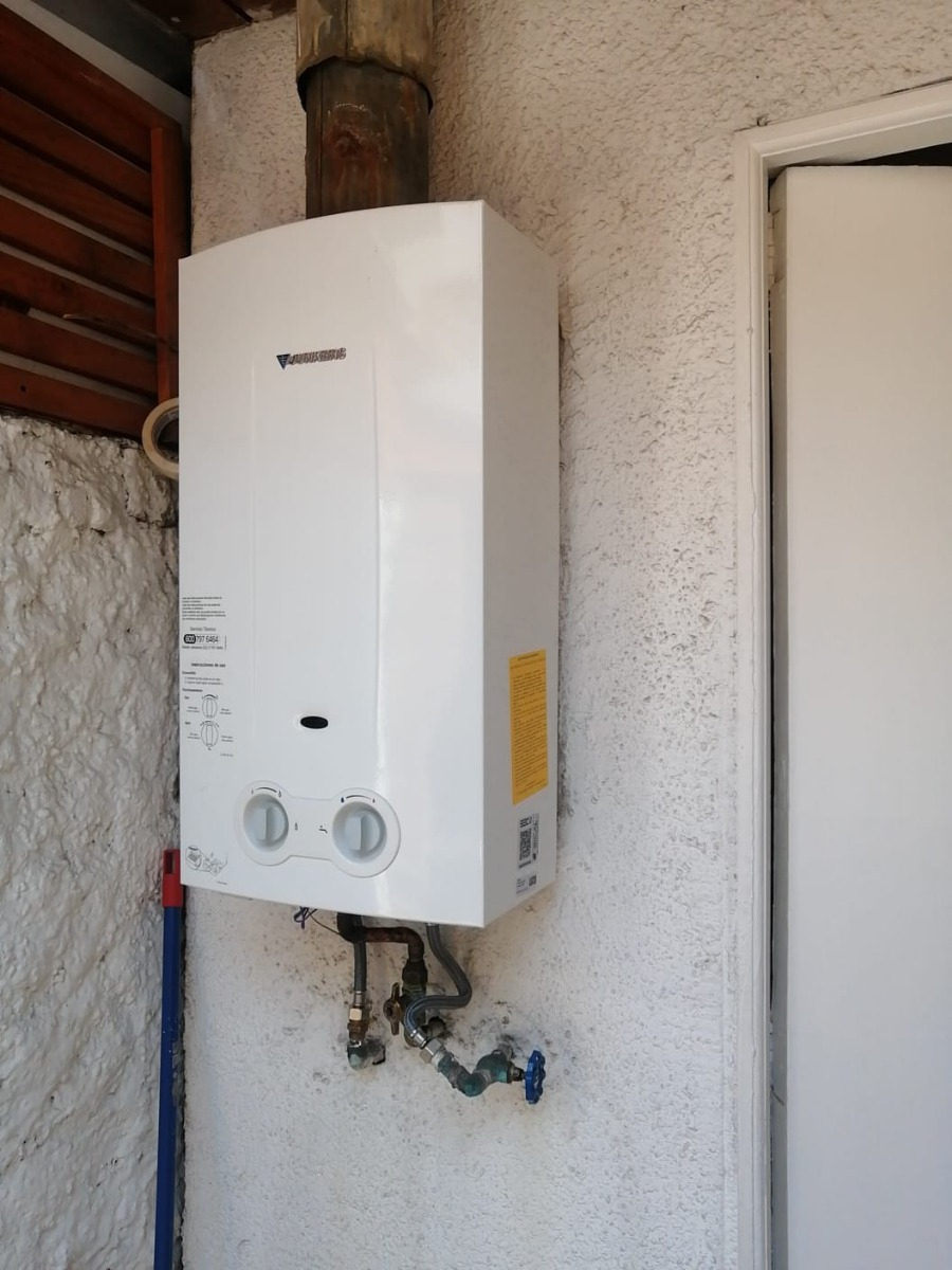 Arriendo Casa NO 6D en suite 4B 1E 1B In&eacute;s de Su&aacute;rez - Providencia