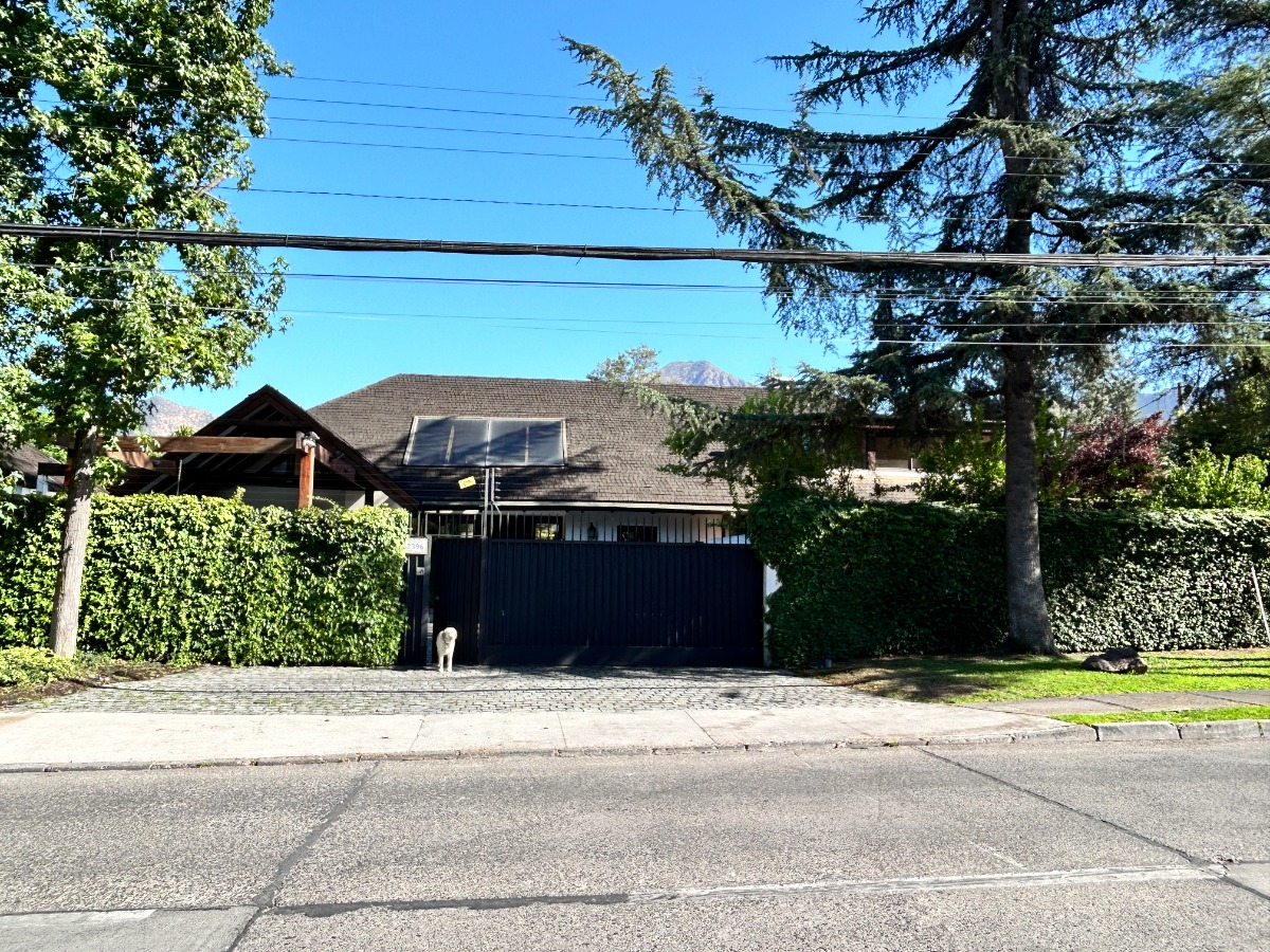 Venta Casa NO 5D en suite 5B 3E 3B Juan XXIII - Vitacura
