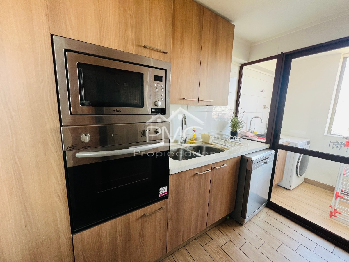 Venta Departamento SP 3D en suite Walk-in cl&oacute;set 3B 3E 1B Campus Oriente - Providencia