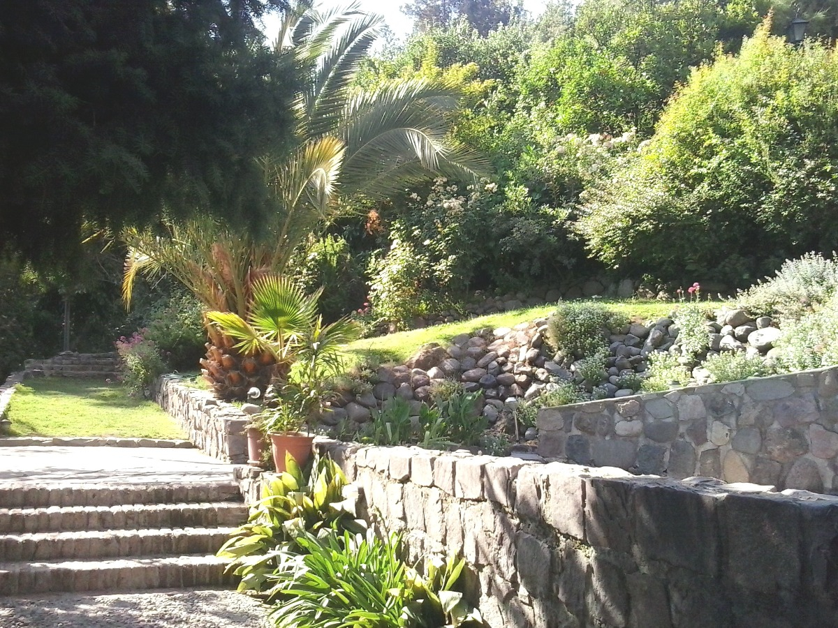 Venta Casa P 6D 4B 4E 1B El Array&aacute;n - Lo Barnechea