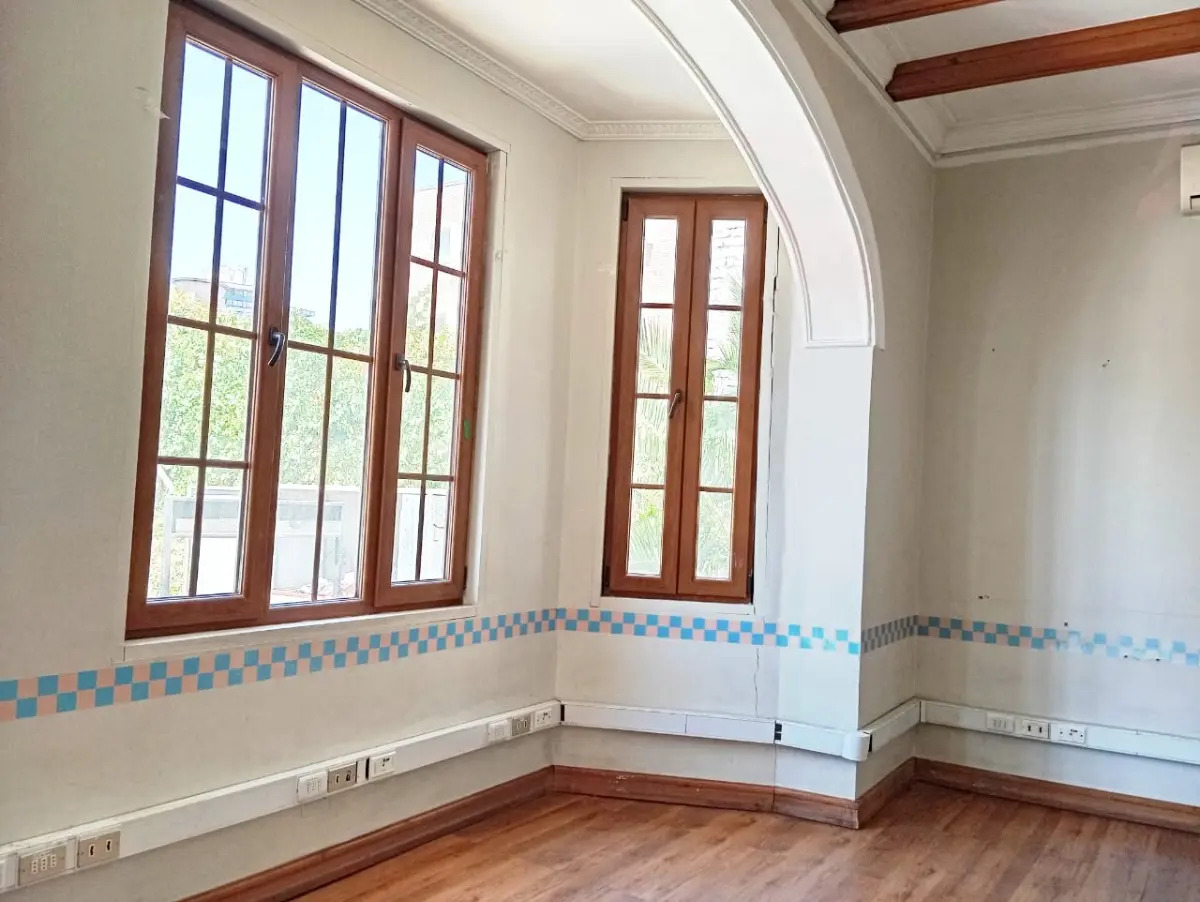 Arriendo Oficina N 4B 5E 1B Plaza Italia - Providencia