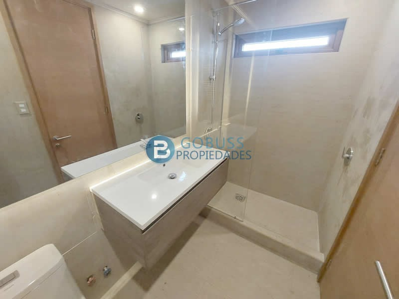 Venta Casa SO 4D Walk-in cl&oacute;set 5B 2E La Llaver&iacute;a - Vitacura