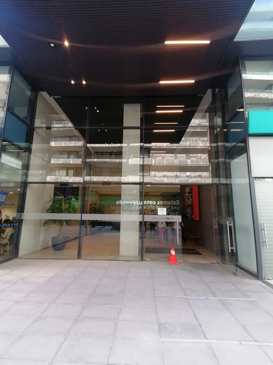 Venta Oficina 2B 2E Metro Sim&oacute;n Bolivar - La Reina