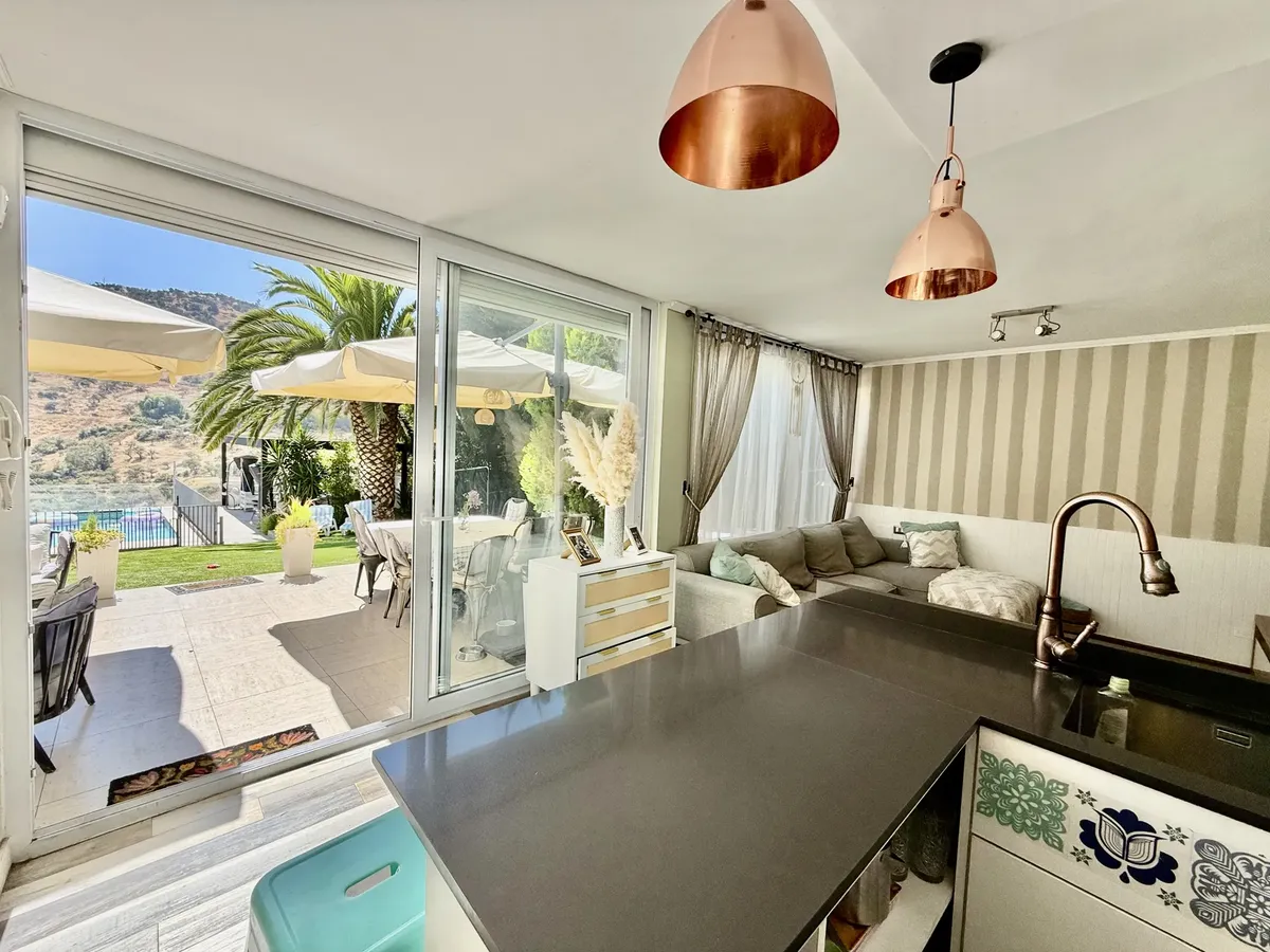 Venta Casa NO 5D 5B 2E El Huinganal - Lo Barnechea