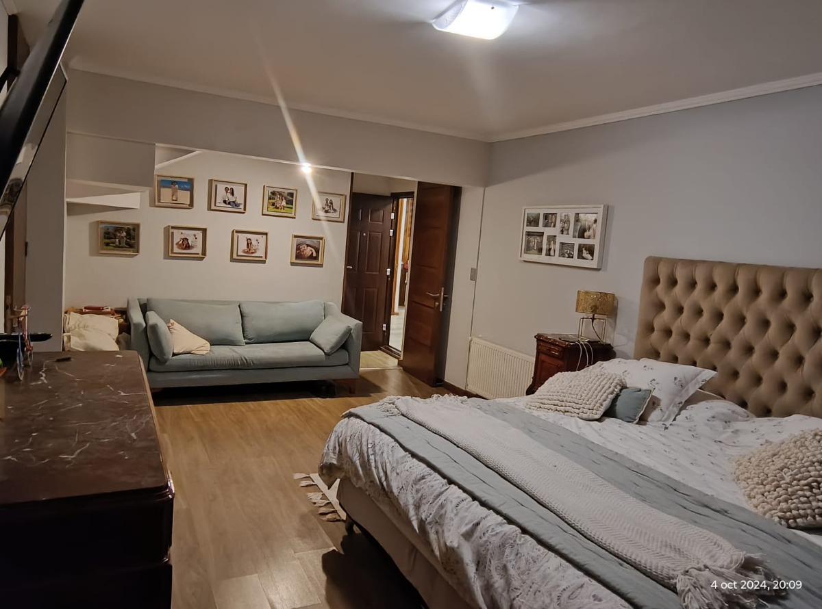 Arriendo Casa O 5D en suite Walk-in cl&oacute;set 4B 4E Los Dominicos - Las Condes