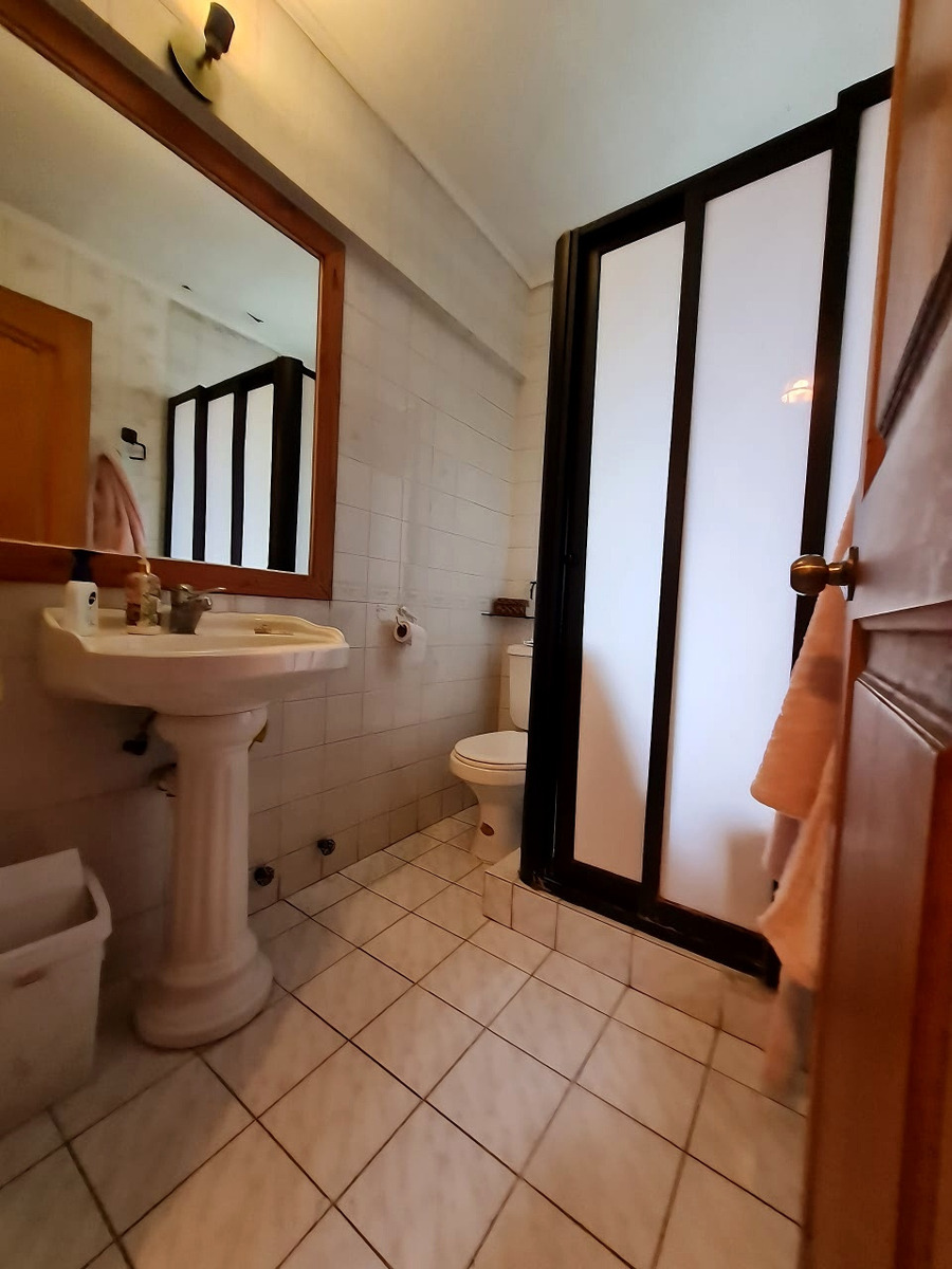 Venta Casa 6D 4B 5E Carlos Ossand&oacute;n - La Reina