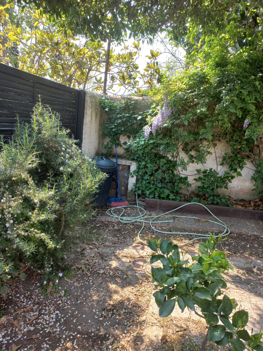 Venta Casa 5D en suite Walk-in cl&oacute;set 3B 1E 1Bd Parque Padre Alberto Hurtado - Las Condes