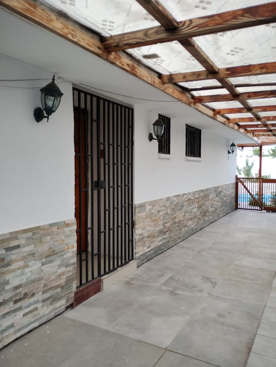 Venta Casa O 4D 4B 5E 1B Rotonda Atenas - Las Condes