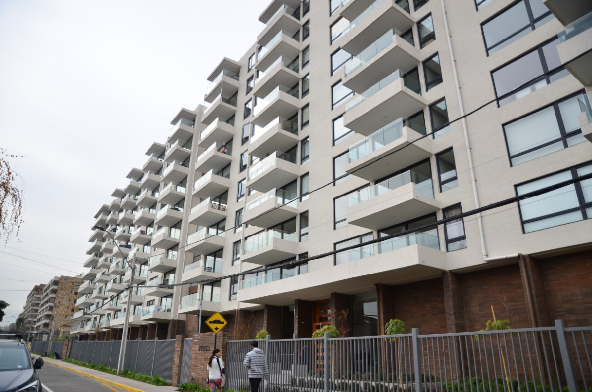 Venta Departamento P 2D 2B 1E 1B Metro Hernando de Magallanes - Las Condes