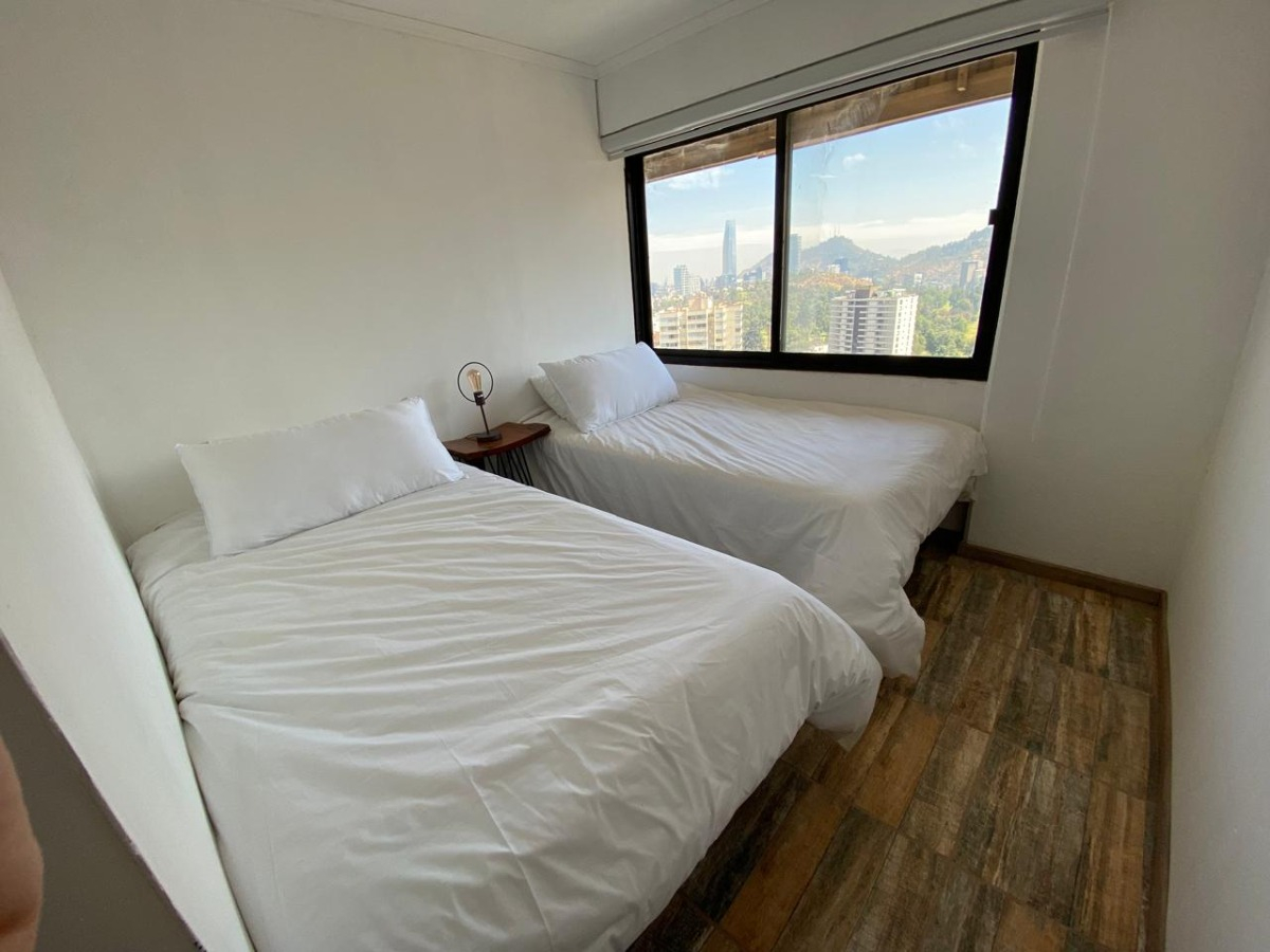 Arriendo Departamento 3D 2B Parque Arauco - Las Condes