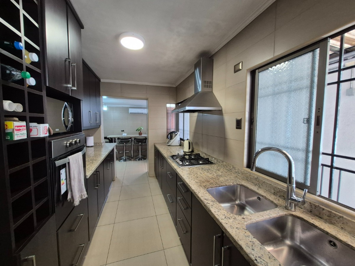 Venta Casa N 6D Walk-in cl&oacute;set 4B 4E 1Bd Pedro de Valdivia - Providencia