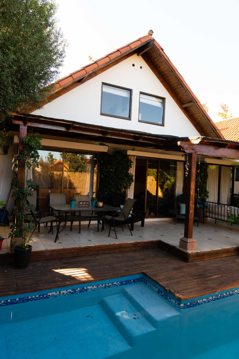 Venta Casa 5D 4B 4E 2B San Carlos de Apoquindo - Las Condes