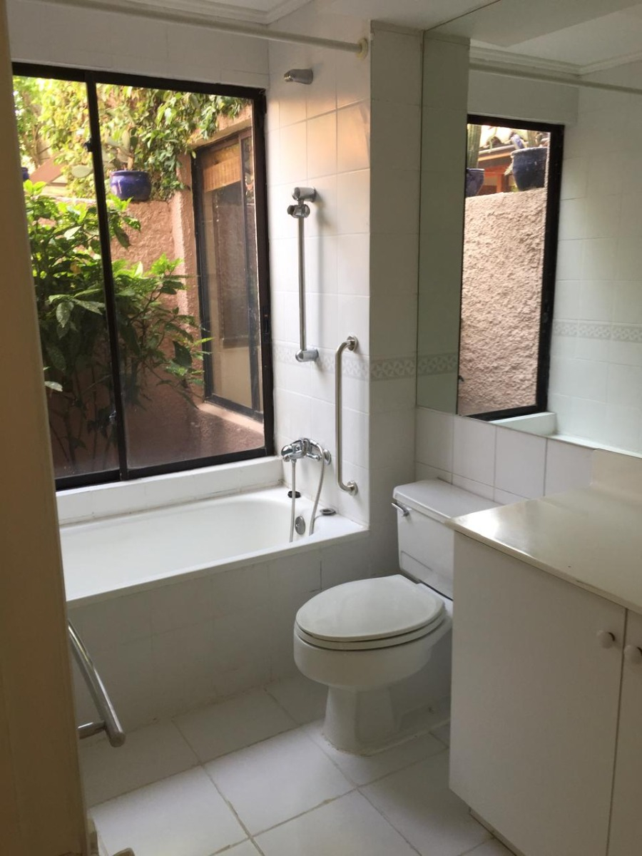 Arriendo Casa N 5D en suite Walk-in cl&oacute;set 4B 3E 2B La Dehesa - Lo Barnechea