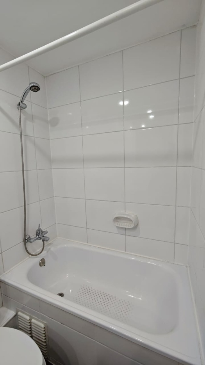 Venta Departamento S 2D en suite 2B 1E 1B Metro Manquehue - Apumanque - Las Condes